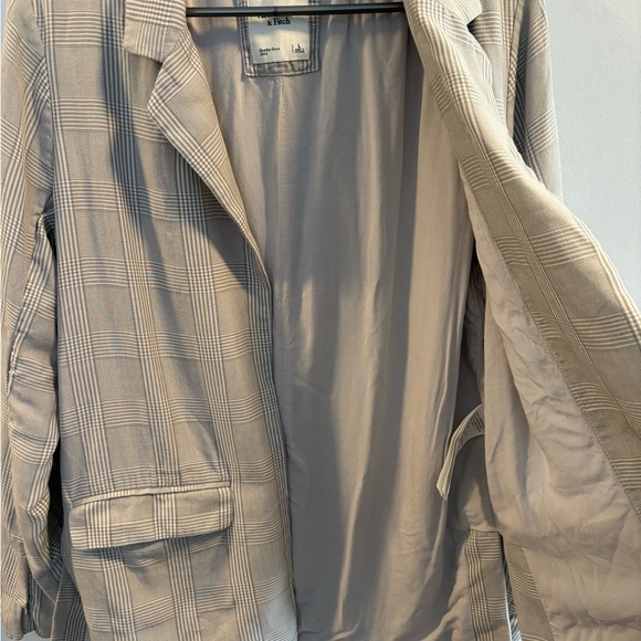 Abercrombie & Fitch Blazer and Skirt Set - Picture 4 of 12